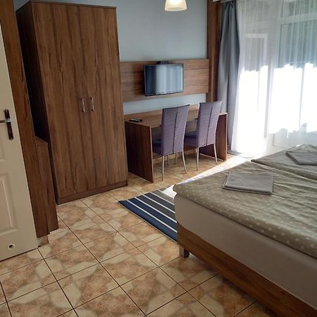 Mini Apartamenty Centrum Krakow Bagian luar foto